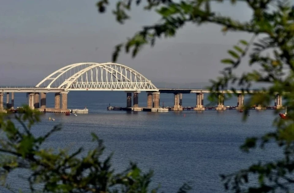 Обстановка на Крымском мосту 15 сентября 2023: более 340 тысяч пассажиров перевезла паромная переправа за 11 месяцев работы