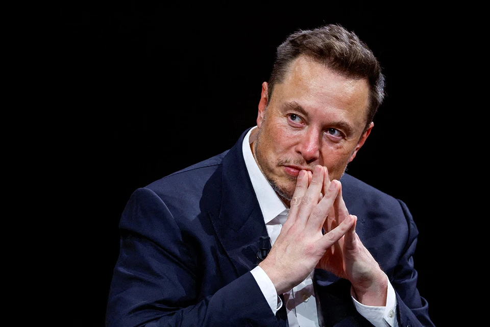 Маск решил не расширять спутниковую сеть Starlink для помощи Украине в атаке на российские военные корабли у побережья Крыма.