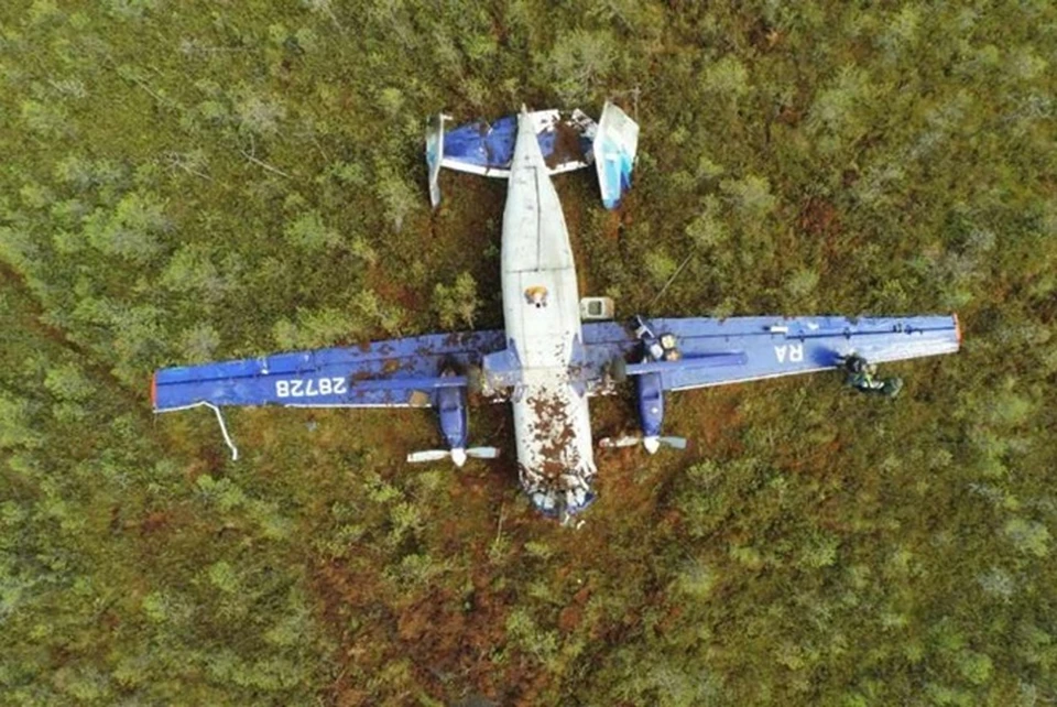 Самолет при аварийной посадке получил значительные повреждения Фото: МАК
