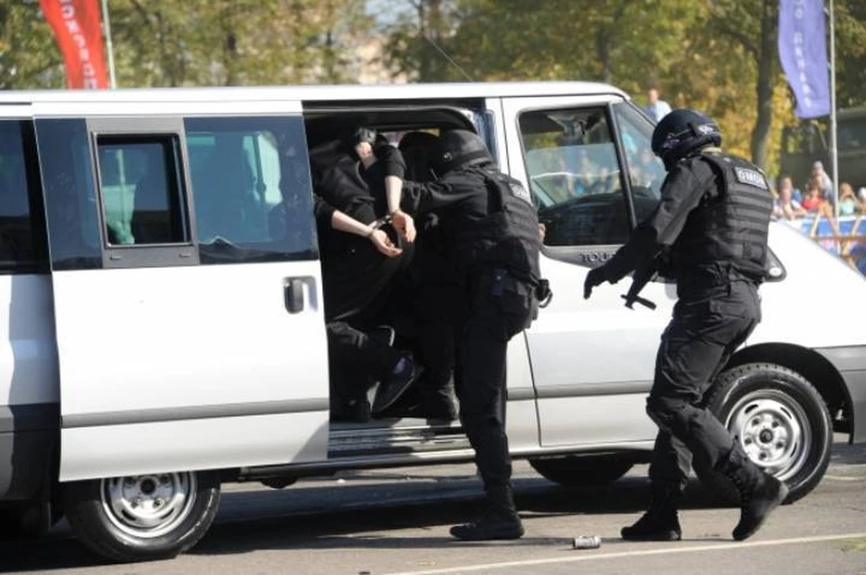 Силовики поймали двух наркодилеров в Ростове