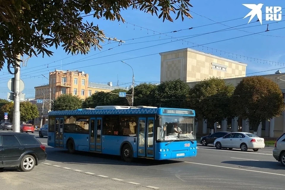 Люди узнали, что водители, работавшие на автобусах №10, перешли на новый маршрут №7А.