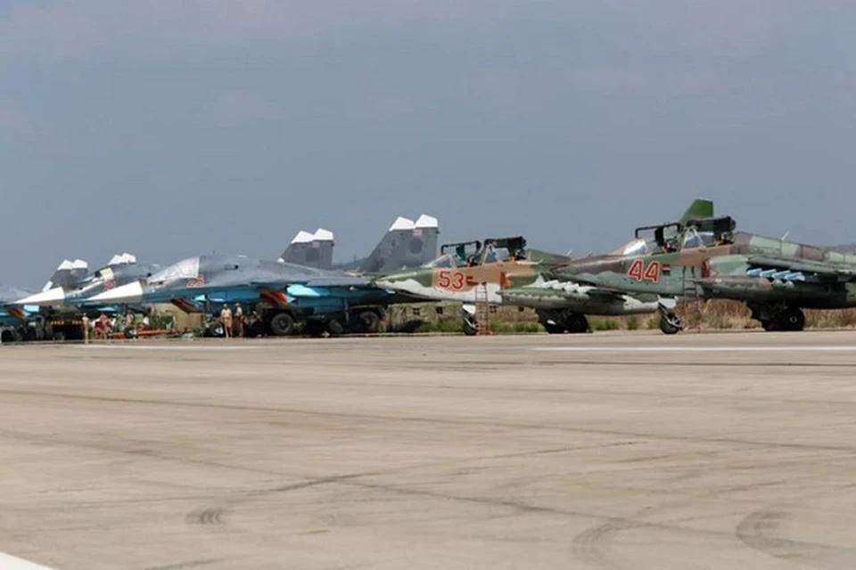 ВС РФ сбили украинский самолет Су-25 в ДНР