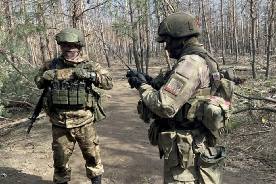 Российские военные контролируют свои рубежи и останавливают диверсии противника