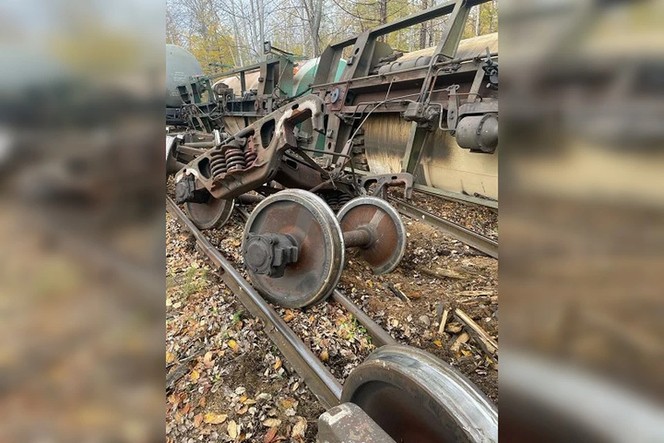 Вагоны с топливом сошли с путей в Хабаровском крае