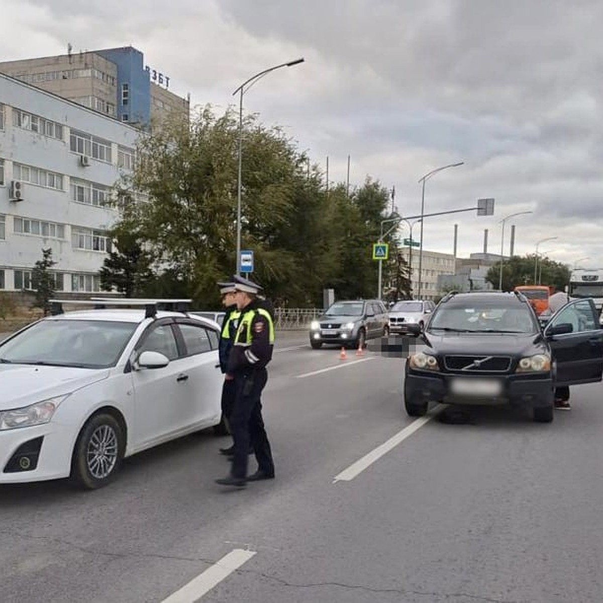 В Волгограде появились подробности массовой аварии с погибшей  женщиной-пешеходом - KP.RU