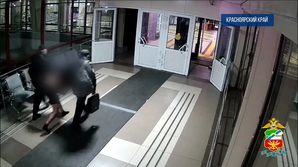 Скриншот: видео транспортная полиция Сибири