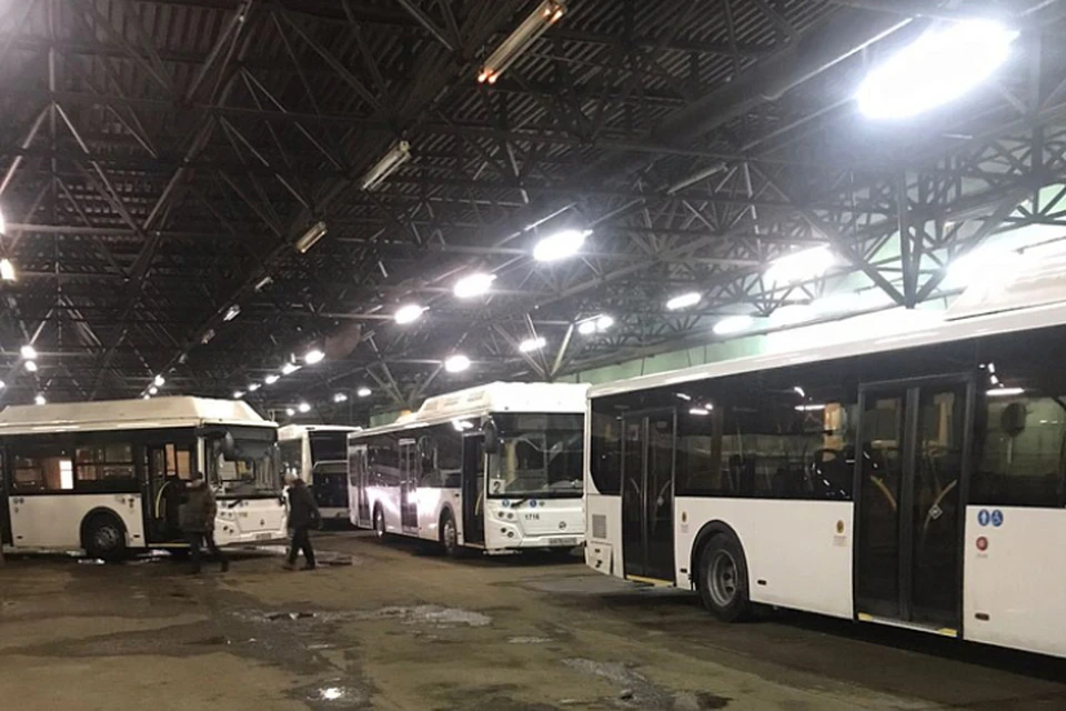 На предприятии имеются 99 автобусов большого класса вместимости и 53 - малой. Фото: kirovreg.ru