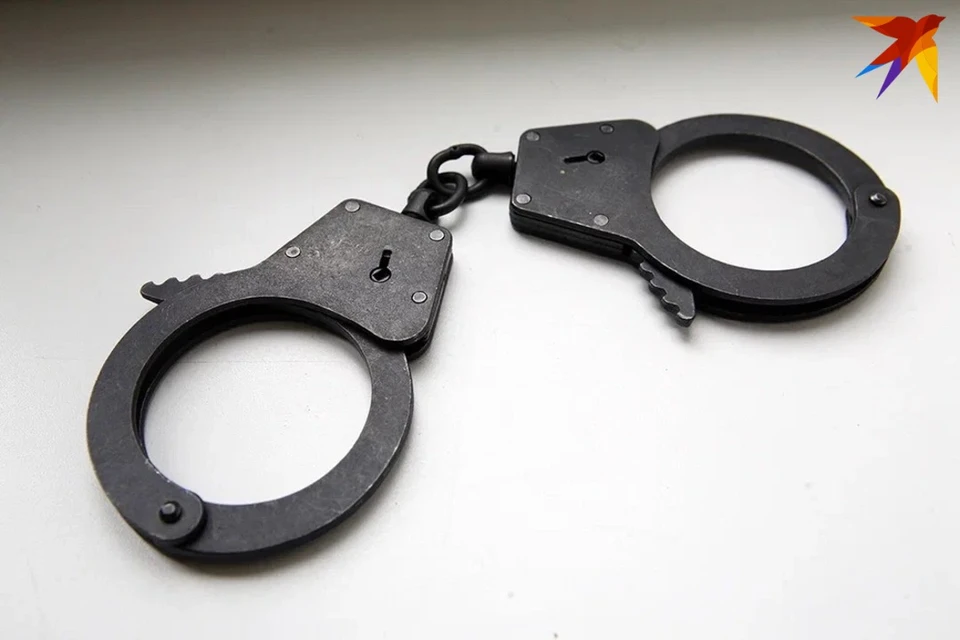В Минске задержали 67-летнего бесправника, пытавшегося дать взятку в $100 инспектору ГАИ. Снимок используется в качестве иллюстрации.
