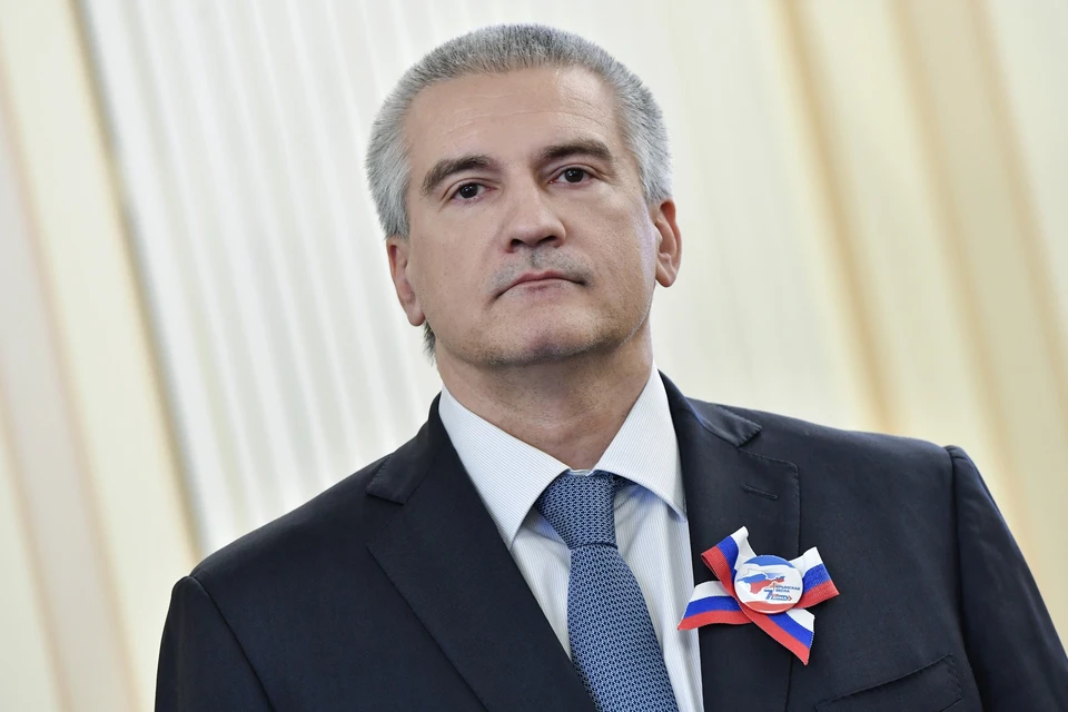 Глава республики пожелал жителям мира, процветания и новых успехов в трудах на благо России. Фото: пресс-служба главы Крыма