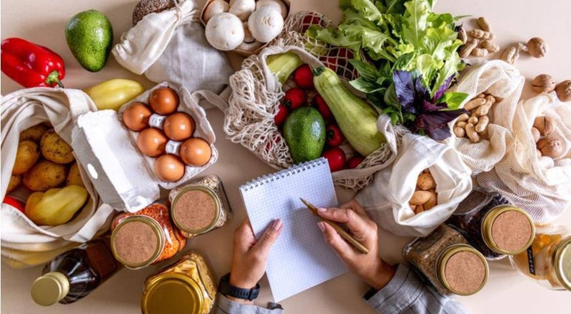 Жители Молдовы тратят меньше всего денег на продукты питания в Европе.