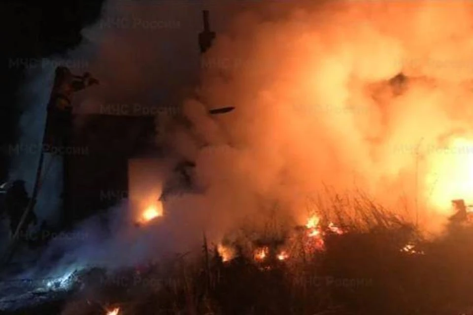 Жители Зиминского района и их щенок погибли на пожаре из-за матраса с подогревом