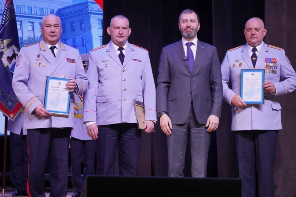В Иркутске состоялось чествование сотрудников полиции.