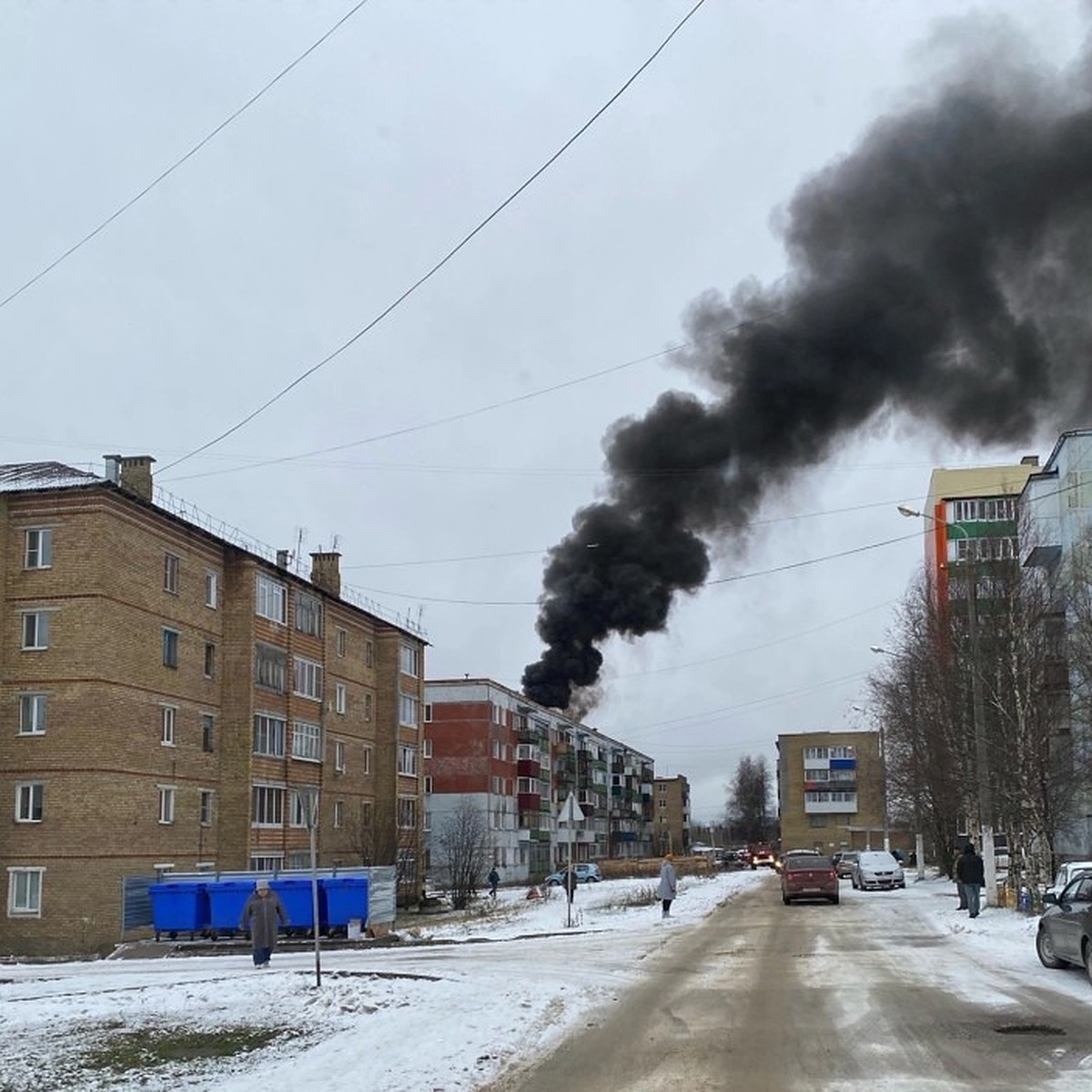 В Сосногорске загорелась кровля многоквартирного дома - KP.RU