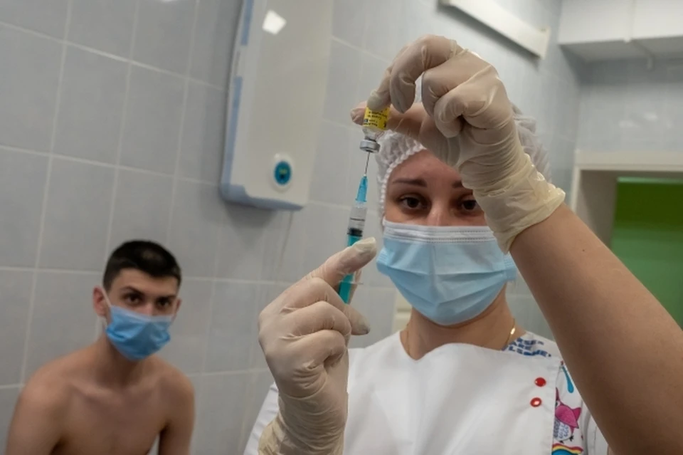 Власти региона закупили «Спутник-Лайт» для больниц
