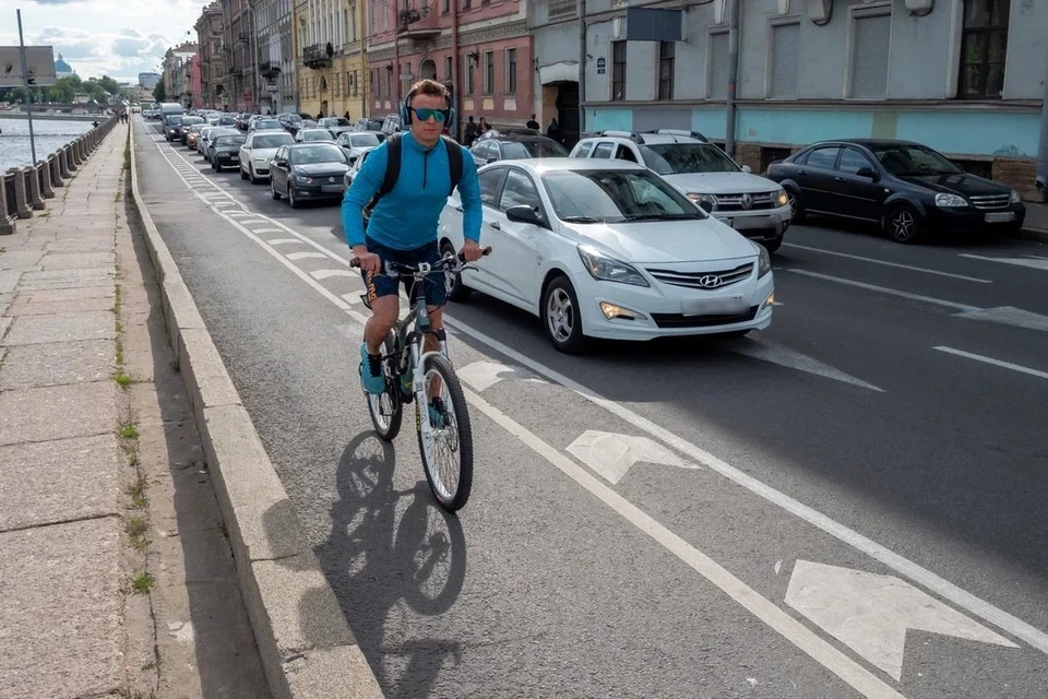 857 километров новых велодорожек появятся на территории всех районов Петербурга к 2030 году.