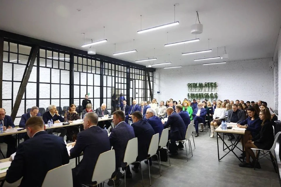 В Астрахани состоялось заседание президиума регионального политического совета Партии «ЕДИНАЯ РОССИЯ»