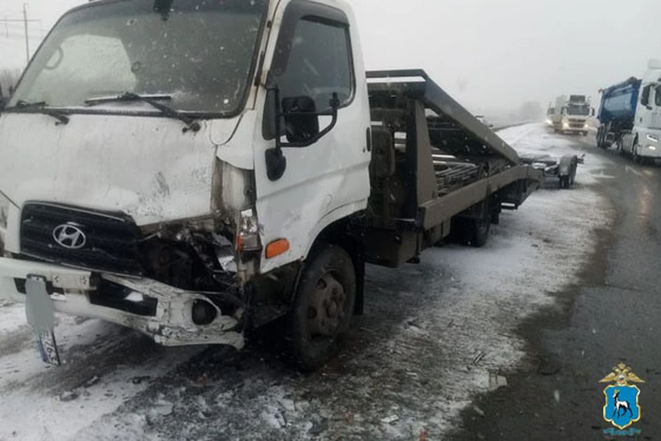 23-летний водитель выехал на встречную полосу в условиях снегопада.