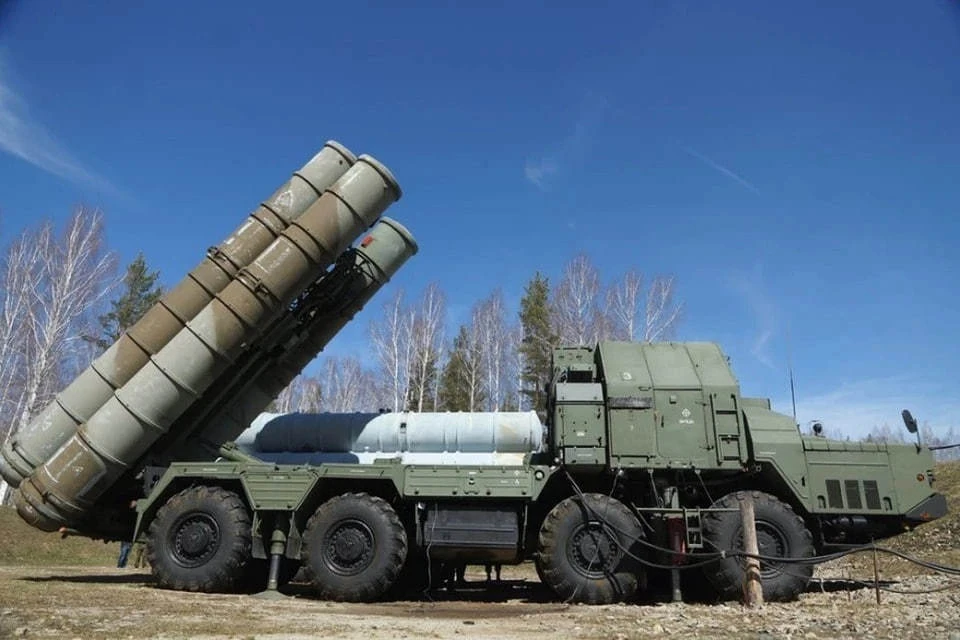 Минобороны РФ: ПВО уничтожили две украинские ракеты С-200 над Азовским морем