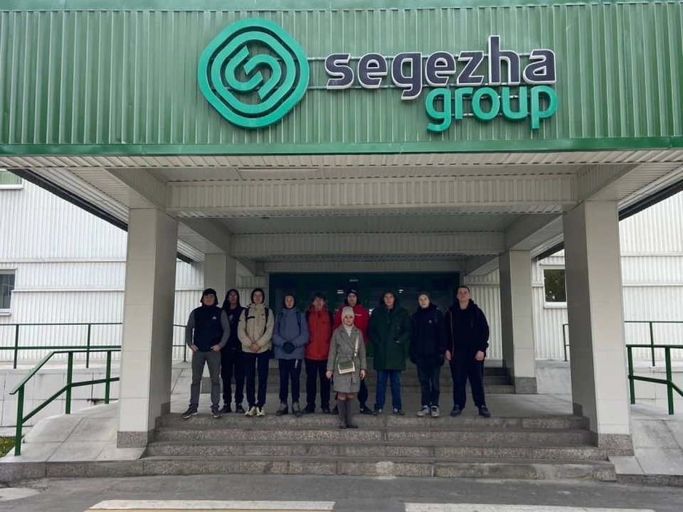 студенты на практике на Сегежском ЦБК. Фото: Segezha Group