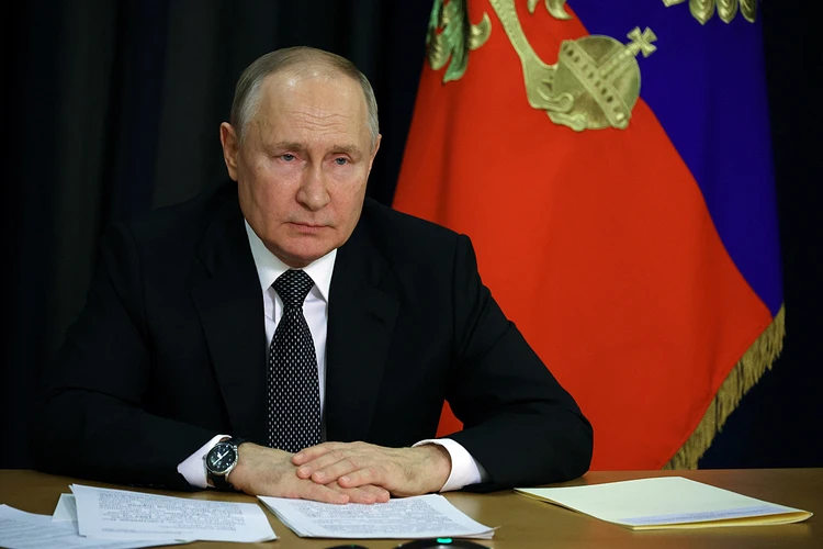 Путин: «Сбережение народа России – наш приоритет на поколения вперёд»