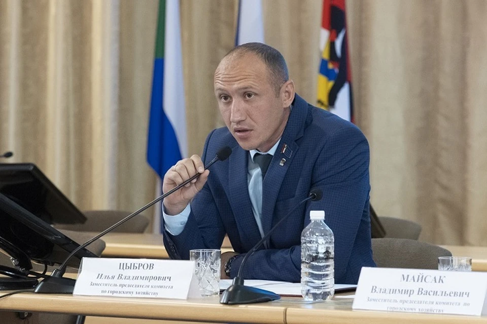 Илья Цыбров: «Комитет по городскому хозяйству является важной частью муниципального управления». Фото: Хабаровская городская Дума.