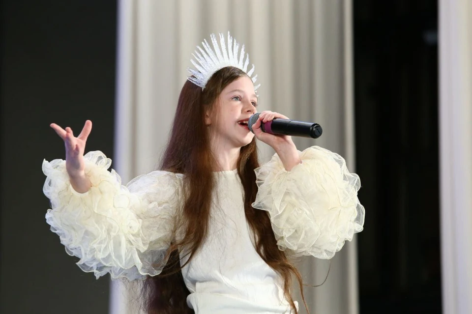 Елизавета Саксельцева прошла в финал II Всероссийского акселератора авторских произведений «Творческое дело» (фото: Мэрия Саратова)