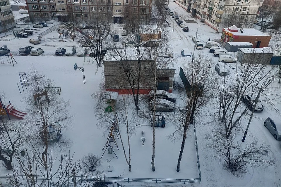 На Хабаровск обрушился снежный циклон