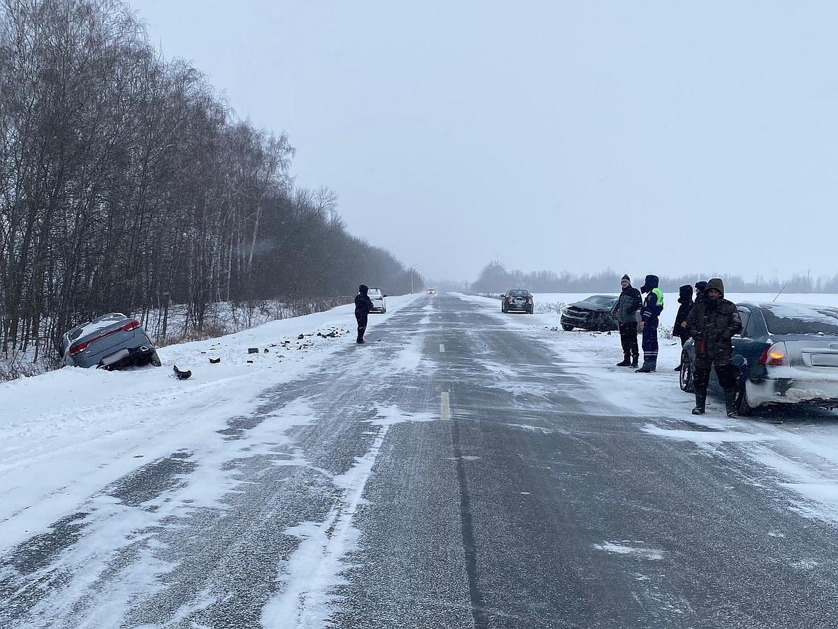 Годовалый ребенок и еще три человека пострадали в ДТП на трассе Рязань -  Ряжск - KP.RU