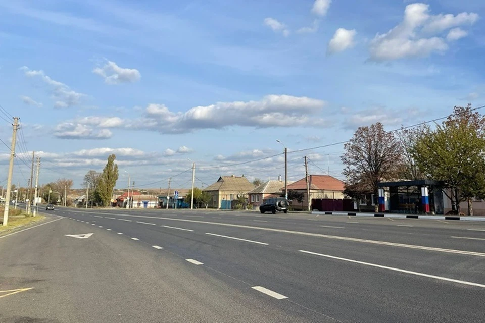 Дорожники отремонтировали трассу от Донецка до границы с ЛНР. Фото - Автодор