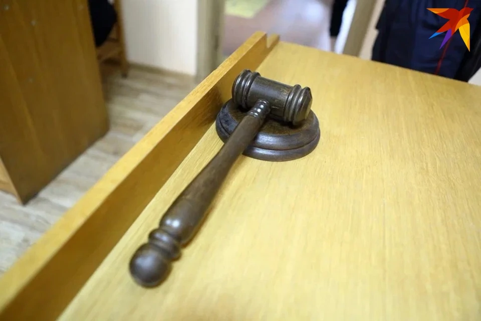 Минчанка взыскала с поликлиники 8,6 тыс за две сломанные лодыжки, упав с лестницы. Снимок используется в качестве иллюстрации.