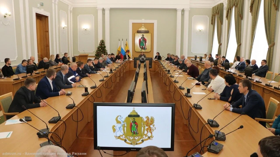 Рязанские предприятия и учреждения помогут в уборке городских улиц от снега.