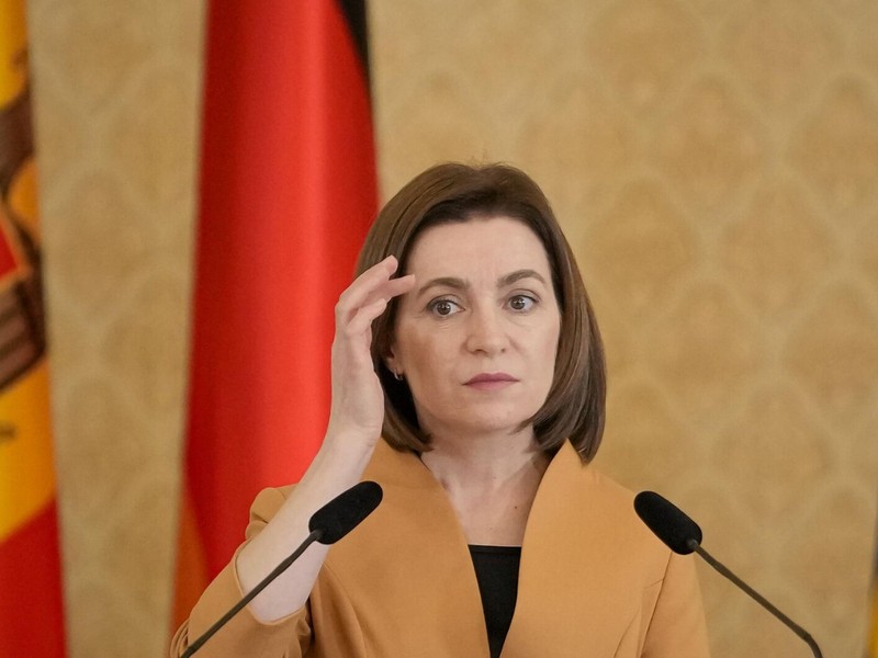 Майе Санду есть над чем подумать.