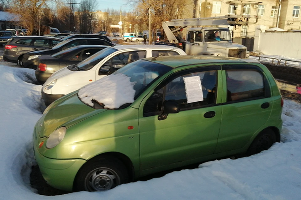 Собственника обязали убрать автомобиль с городской улицы Фото: администрация Твери