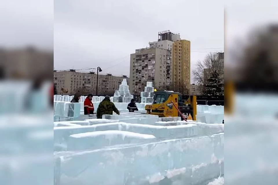 Ледовый лабиринт строят на Нижегородской ярмарке. Фото: скриншот видео на странице Нижегородской ярмарки в социальной сети ВКонтакте