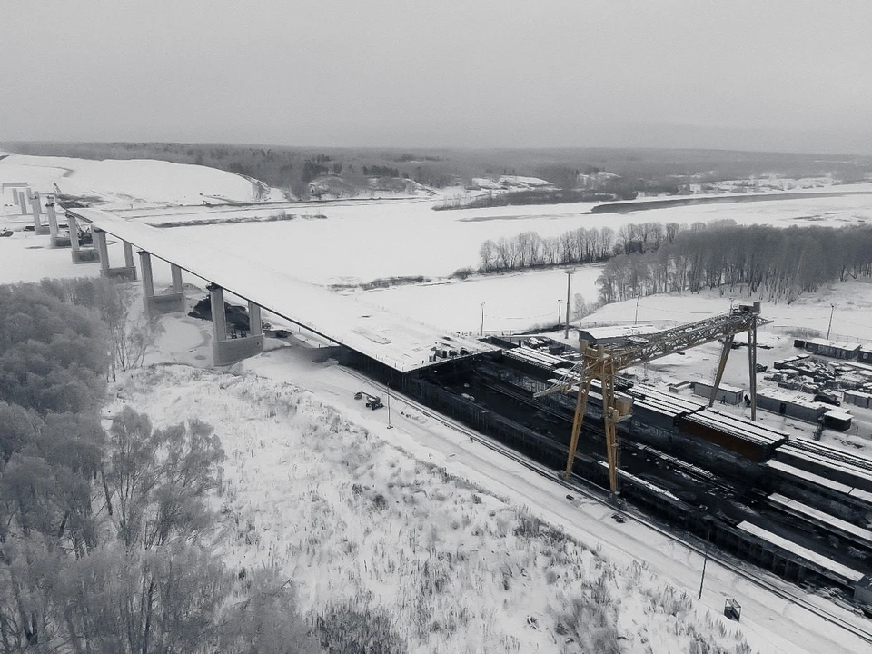 Новый мост через Томь в Кузбассе прирос шестым пролетом. Фото - АПК.