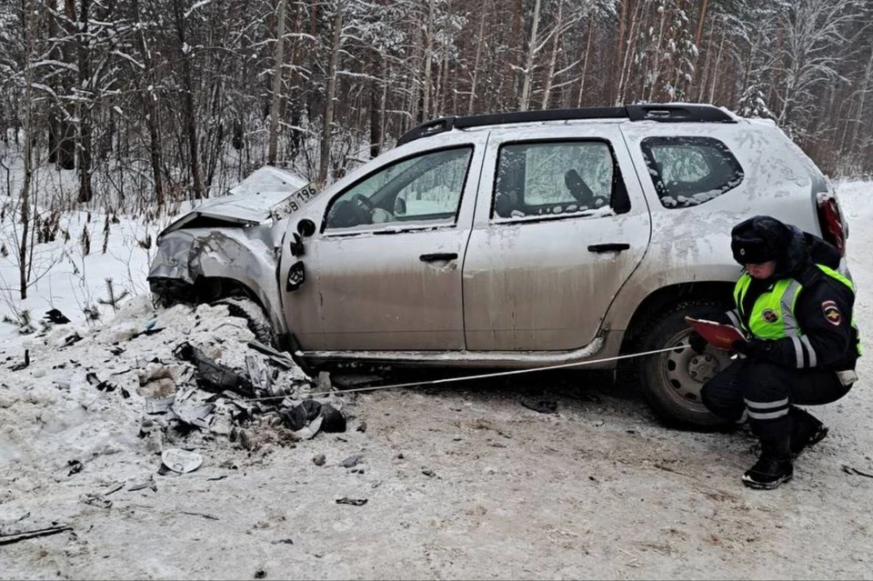 В аварии двое пострадавших. Фото: отделение пропаганды ГИБДД по Свердловской области