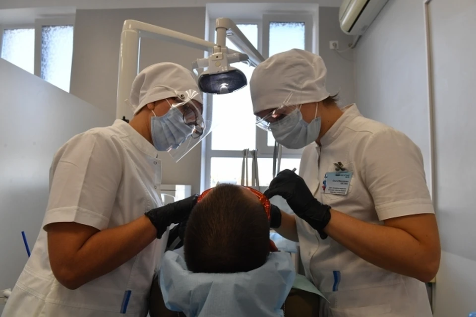 Жительница Комсомольска утверждает, что ее ребенок поперхнулся зубом на приеме у стоматолога. Тематическое фото