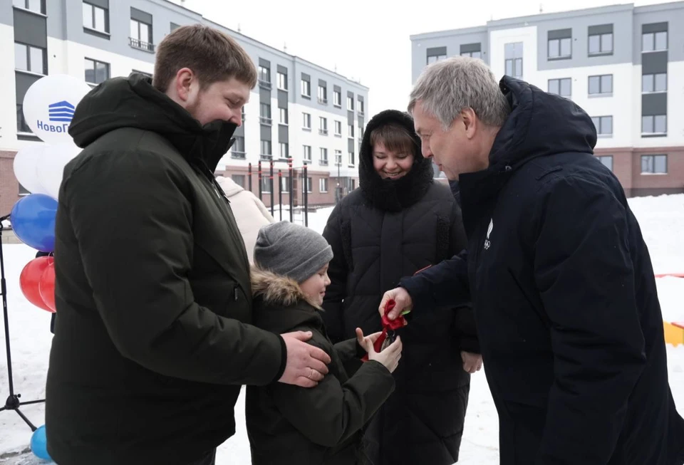 В Новоспасском районе 111 ульяновских семей получили новые квартиры по соцнайма | ФОТО: телеграм-канал Алексея Русских