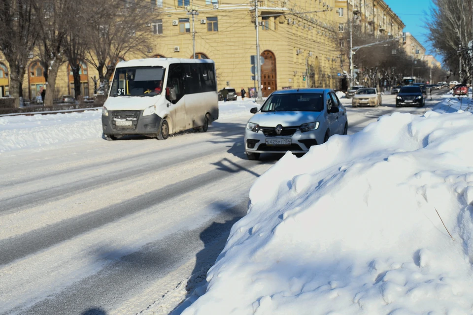 Волгоградцы могут не продлевать истекшие права в течение трех лет