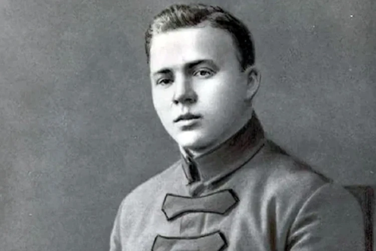 Аркадий гайдар фото писателя
