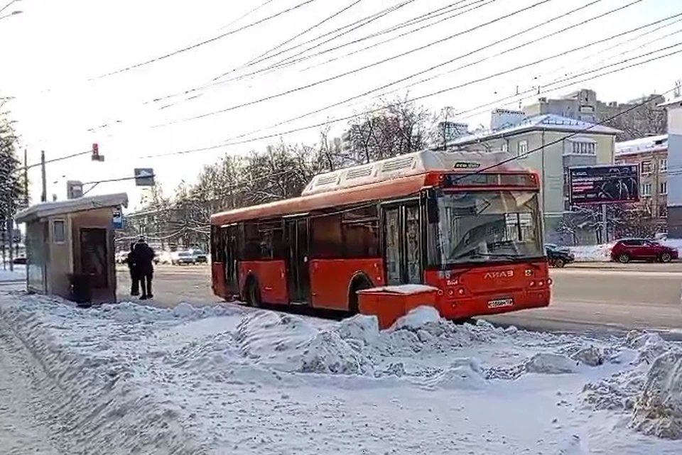 80-летняя нижегородка пострадала при падении в автобусе №51.