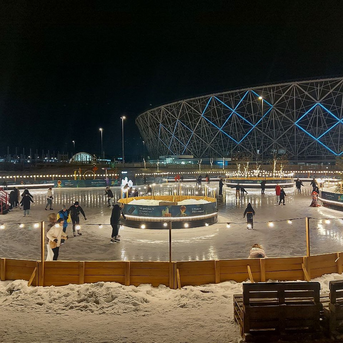 В Волгограде с 10-метровым драконом отметят Лунный Новый год - KP.RU