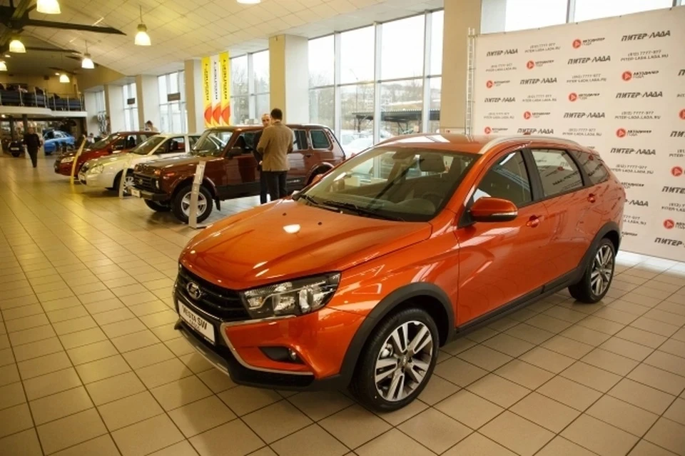 Автоэксперт Арбузов: автодилеры снизят цены на машины 2023 и 2022 года выпуска