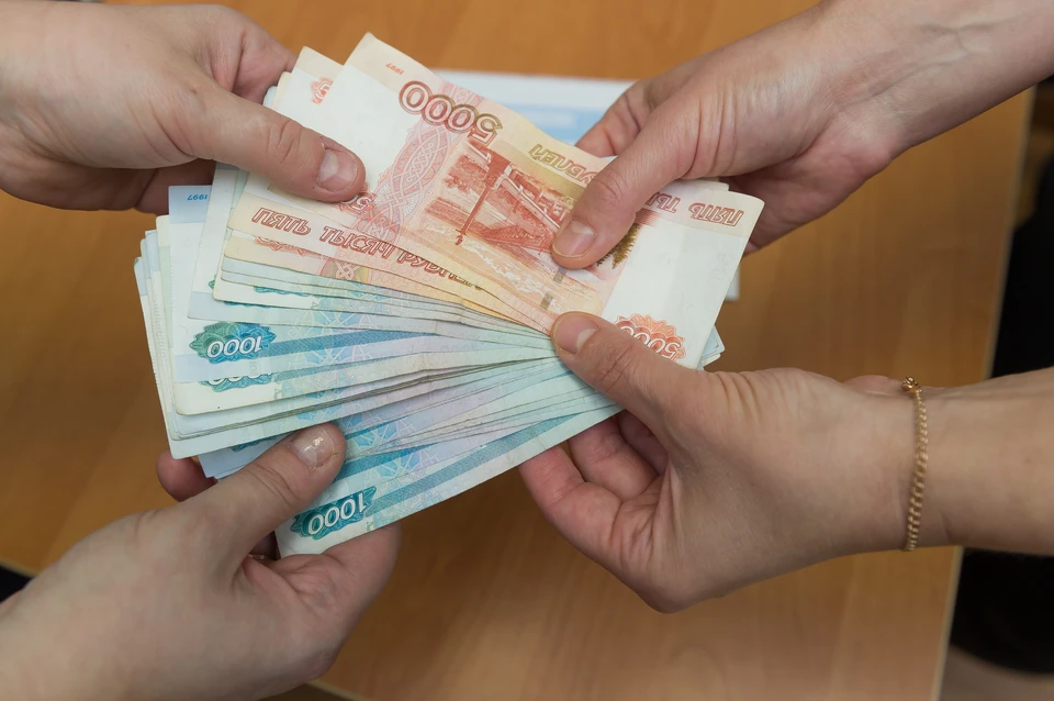 Адвоката из Ленобласти отправили в СИЗО за взятку в 5 млн рублей.