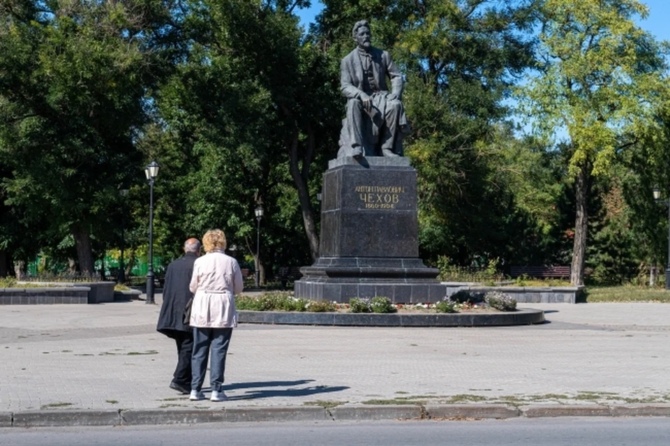 В Таганроге отмечают день рождения известного писателя Антона Павловича Чехова