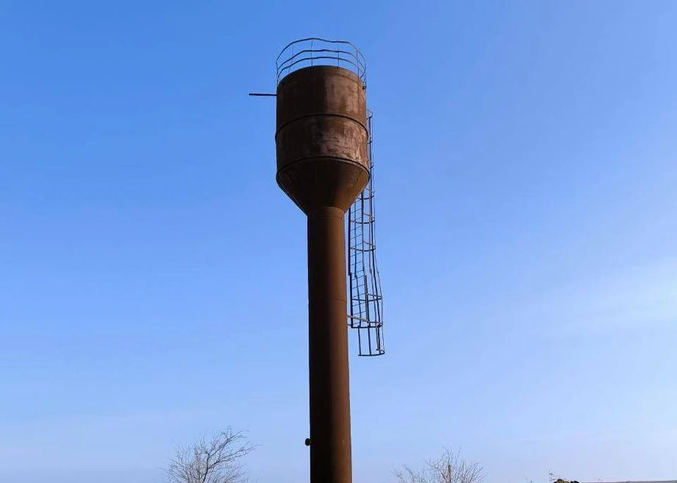 В Акимовском районе установили водонапорную башню. ФОТО: региональное отделение "Единой России" в Запорожской области