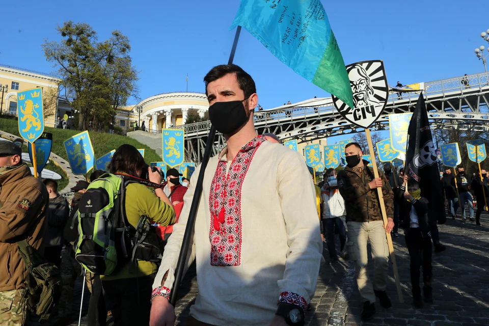 В Киеву начали ходить антифашистские шутки
