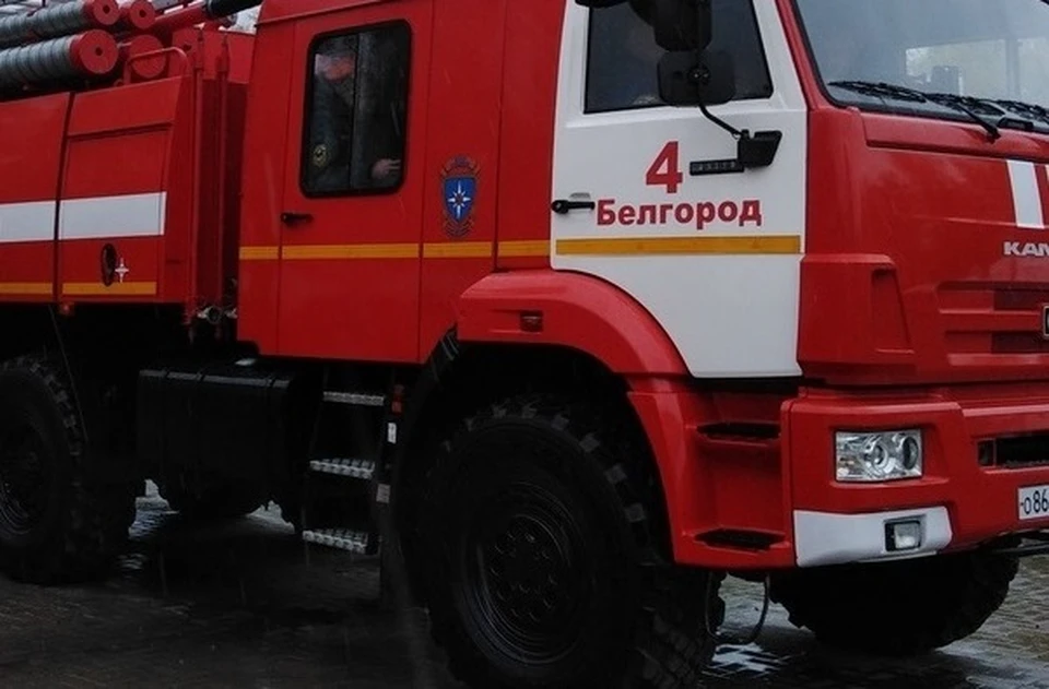 В Белгородской области сотрудники МЧС за сутки ликвидировали два пожара.