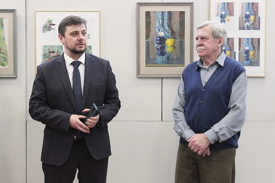Ректор ННГАСУ Дмитрий Щеголев (слева) и Виктор Сторожев на открытии выставки