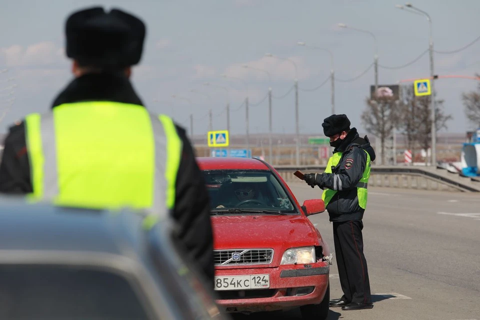 ГИБДД объявила о «сплошных проверках» на дорогах Новосибирска.